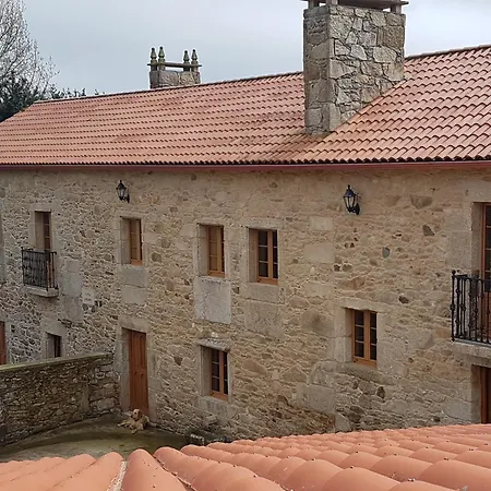 Arijon En Country house *